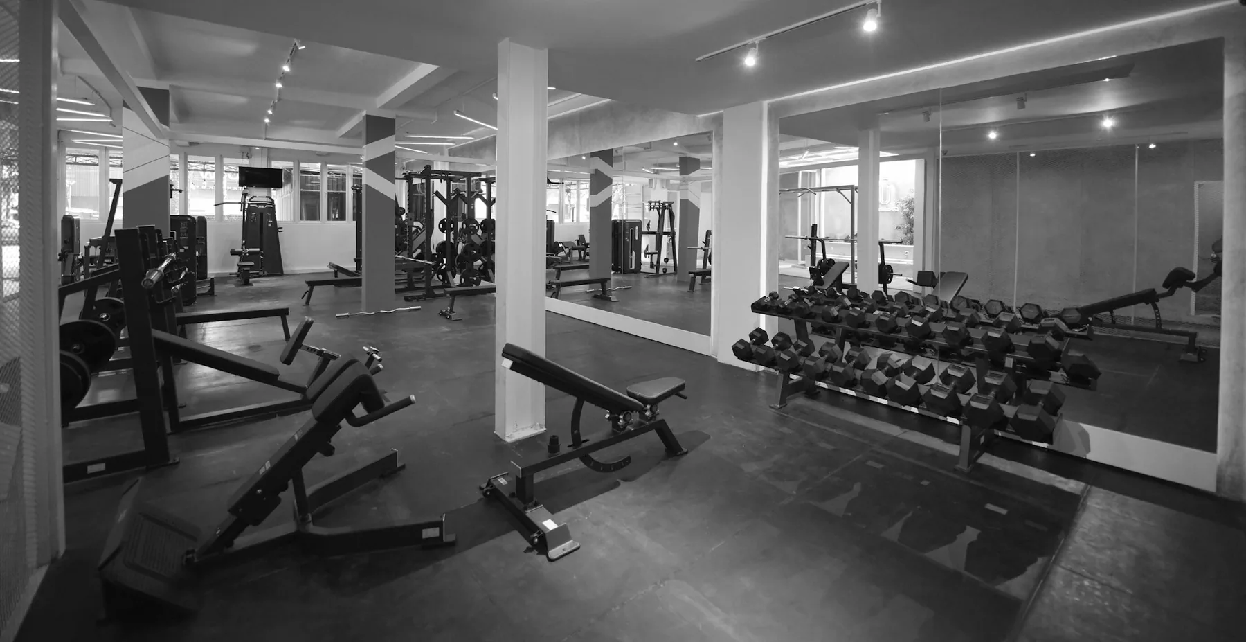 Gym Dress Codes: What Is Usually Allowed and What Is Not