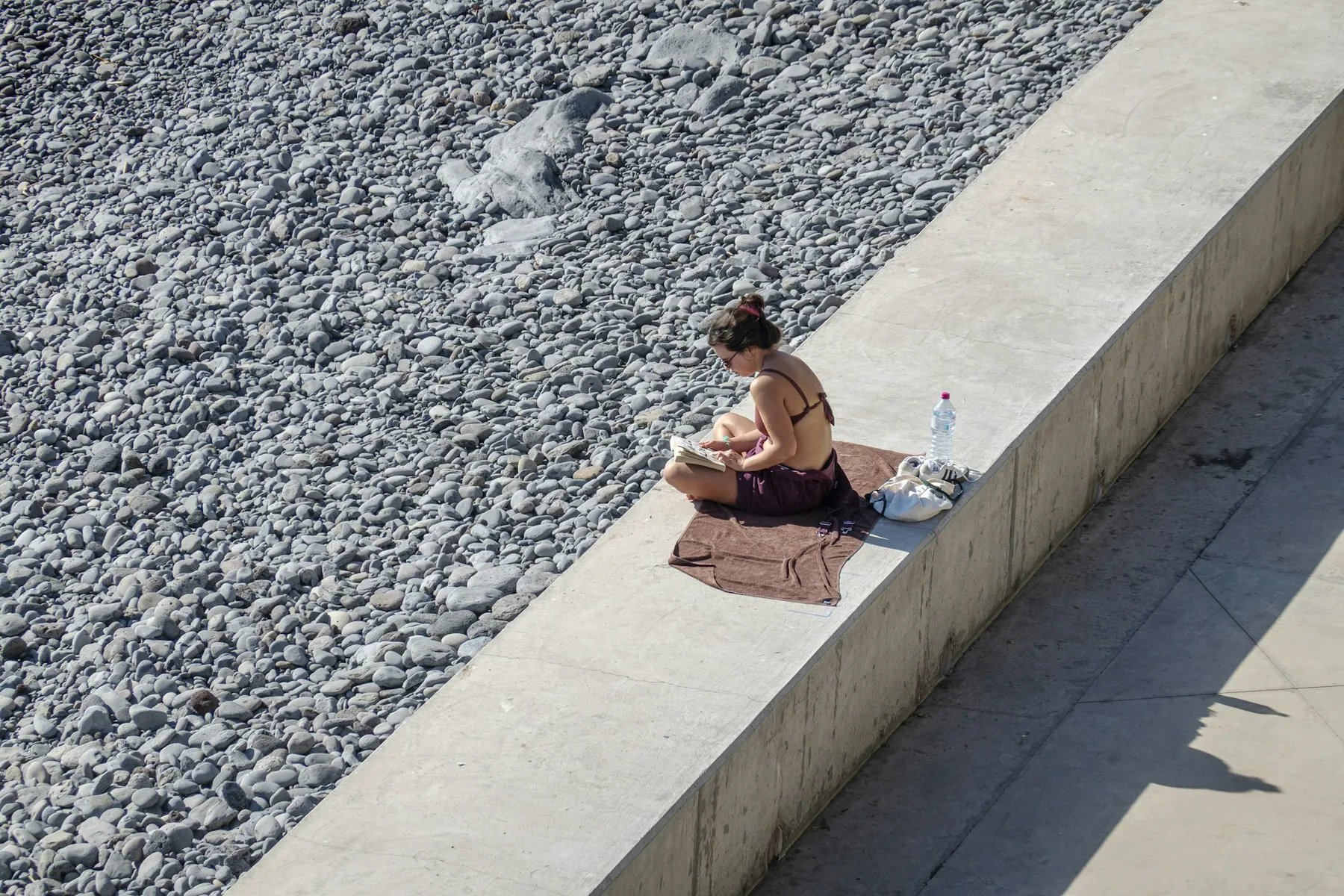 Athlete cooling down outdoors after a session in cold weather