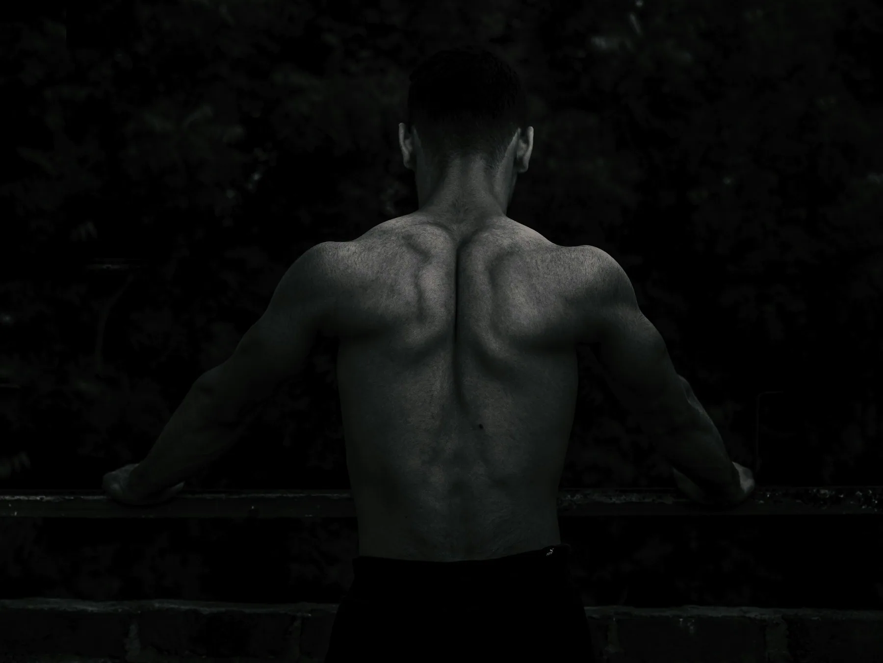 Gym Acne and Skin Irritation: What Your Kit Has To Do With It